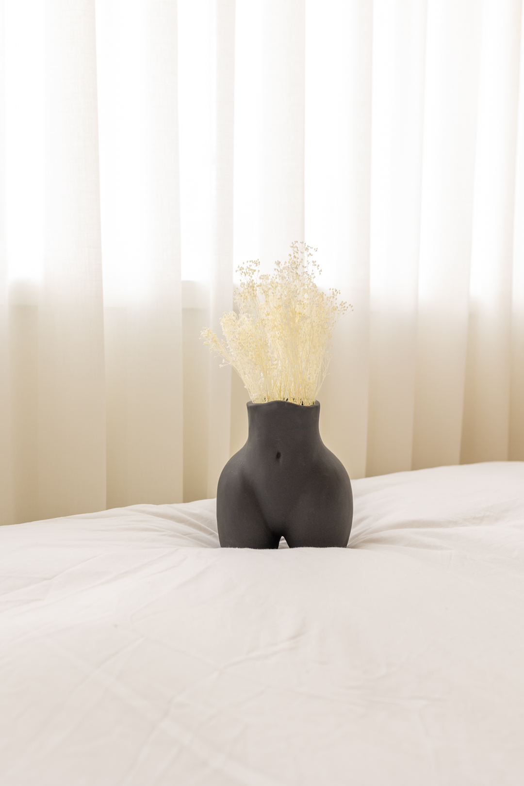 Vase en céramique nude mini noir