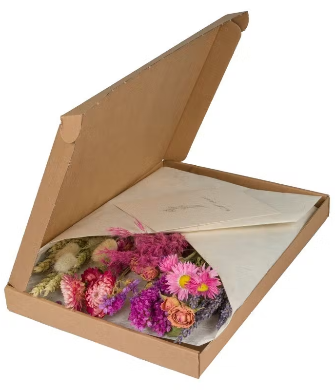 Droogbloemen in brievenbusdoos – roze